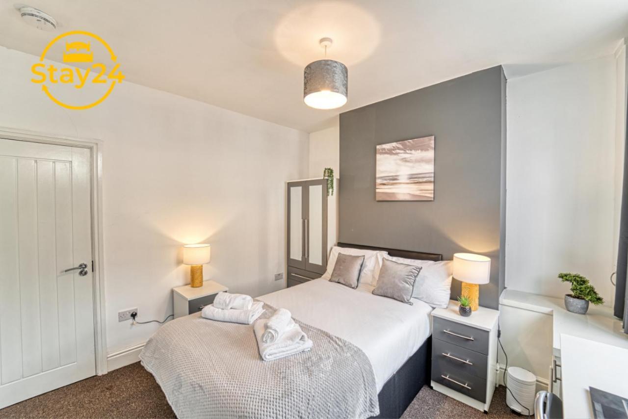 Stoke-on-Trent Cosy Carlton 빌라 외부 사진